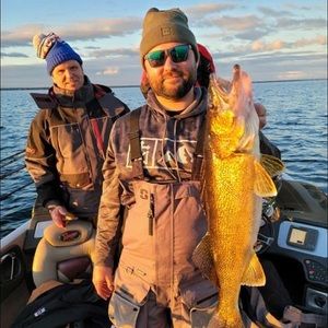 Meet your Posher, Tom